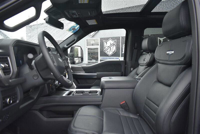 Used 2025 Ford F450 Platinum w/ Camper Package image 14