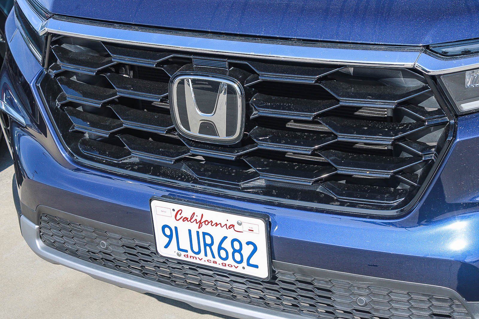 Used 2024 Honda Pilot Touring image 6