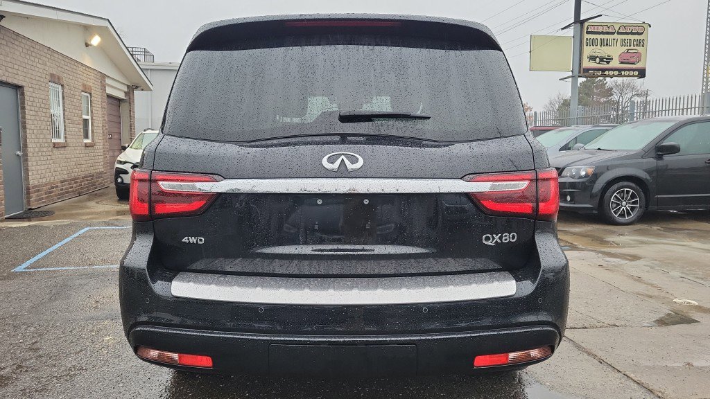 Used 2024 INFINITI QX80 Luxe w/ Cargo Package image 9