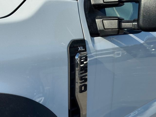 New 2026 Ford F550 4x4 Regular Cab Super Duty image 7