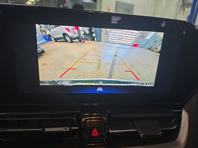 Used 2024 Chevrolet TrailBlazer LT w/ Driver Confidence Package image 25