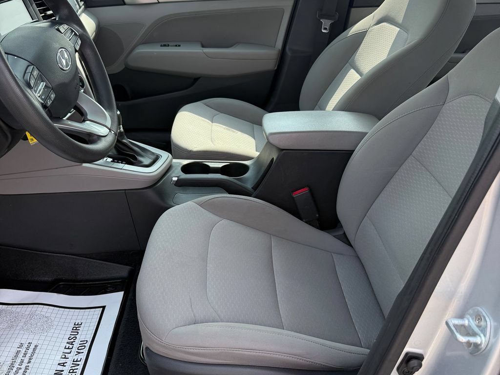 Used 2019 Hyundai Elantra SEL FWD image 51