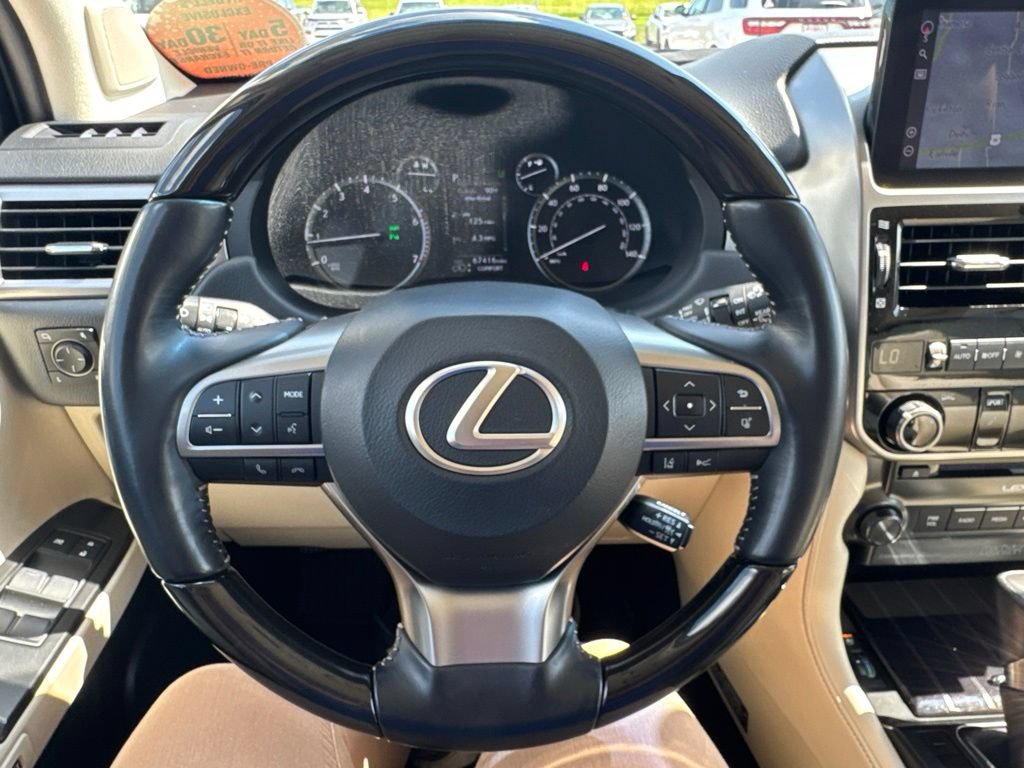 Used 2022 Lexus GX 460 Luxury w/ Sport Design Package AWD/4WD image 13