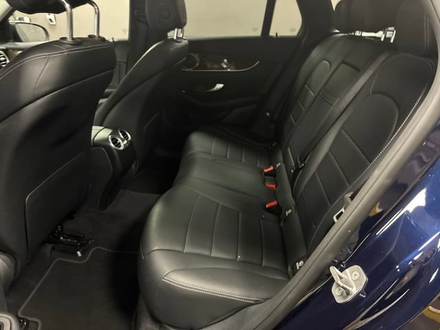 Used 2017 Mercedes-Benz GLC 300 4MATIC image 25