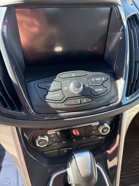 Used 2013 Ford Escape SEL image 16