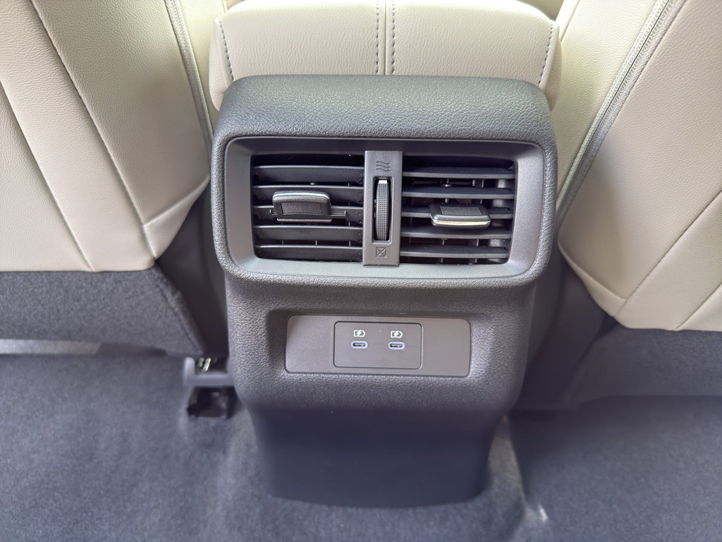 Certified 2025 Nissan Murano SL image 34