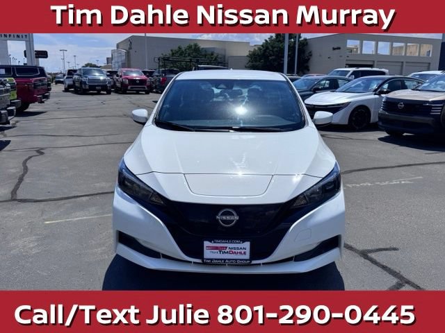 Used 2025 Nissan Leaf S FWD image 4