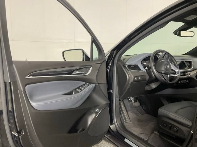 Used 2024 Buick Enclave Essence AWD/4WD image 23