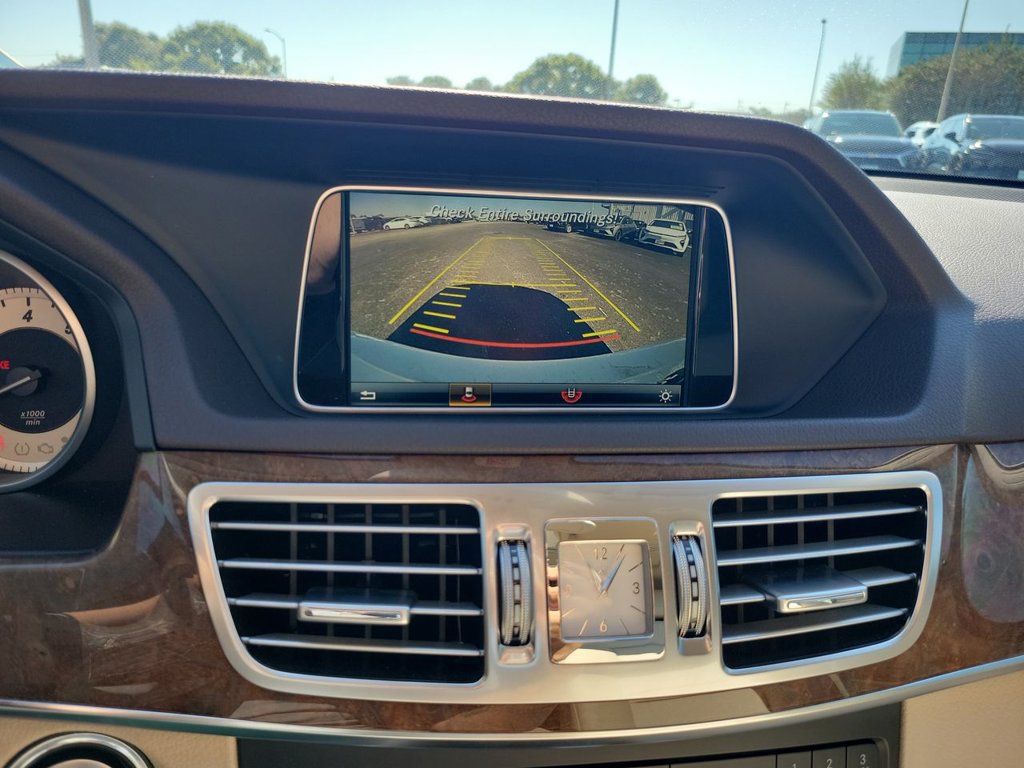 Used 2016 Mercedes-Benz E 350 Sedan image 14