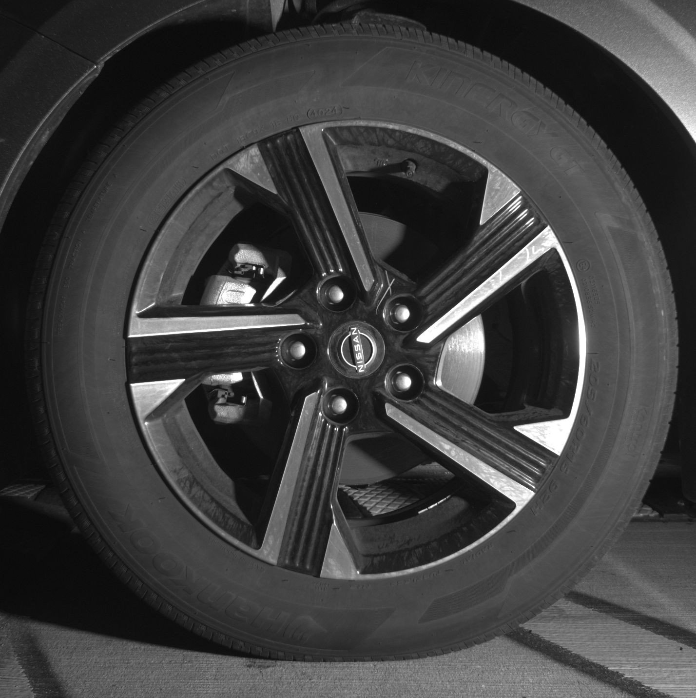 Used 2025 Nissan Sentra SV FWD image 12