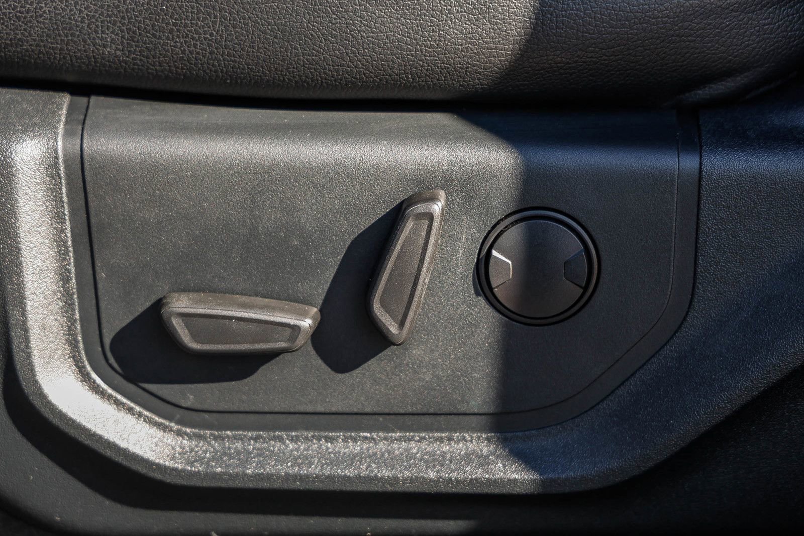 Used 2021 Ford F250 Lariat w/ Lariat Ultimate Package image 23