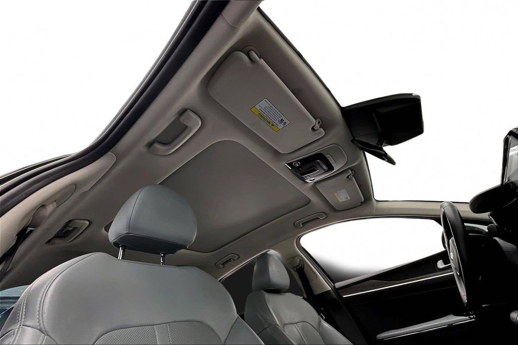 Used 2021 Kia K5 EX image 22