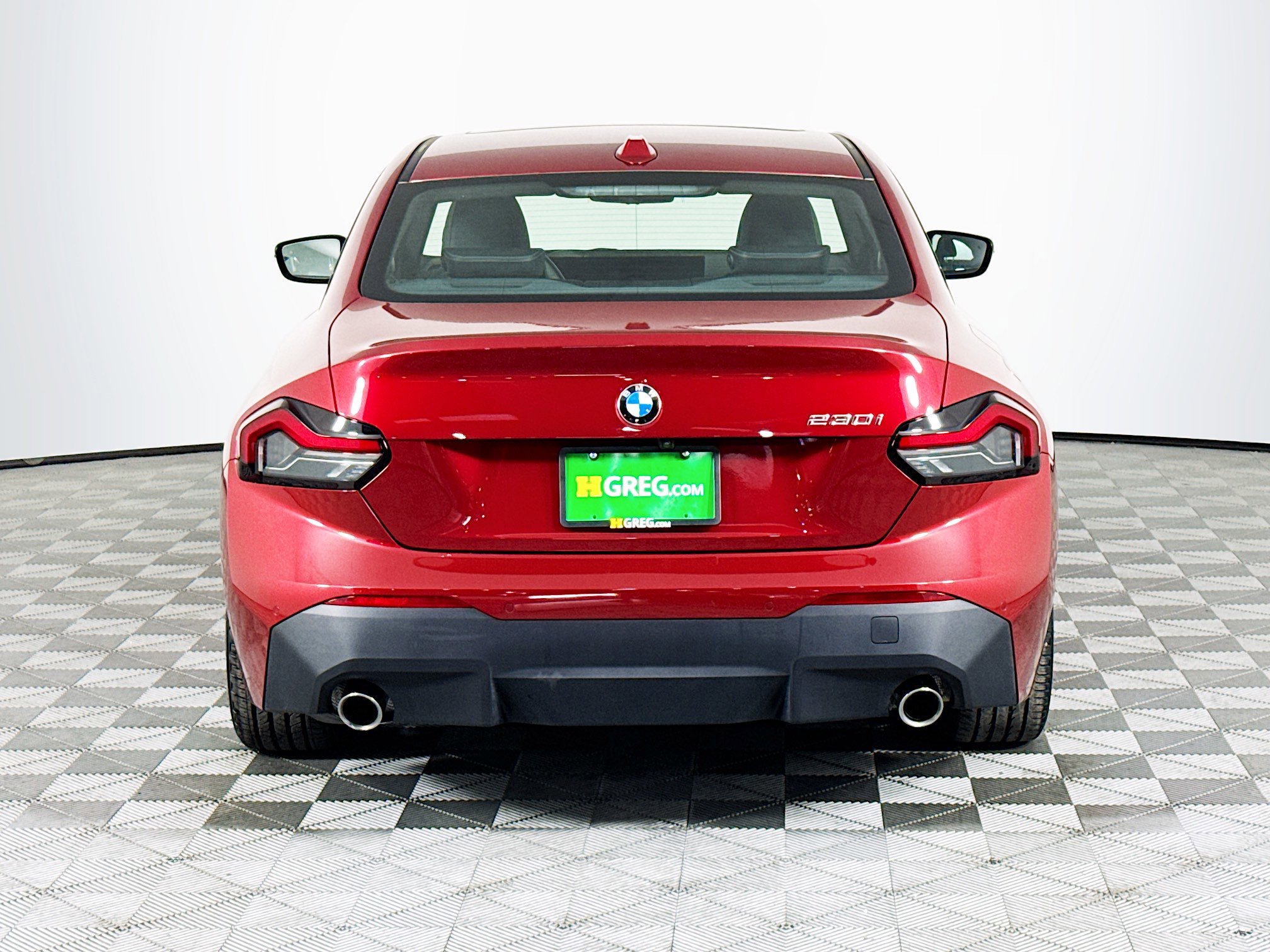 Used 2025 BMW 230i Coupe w/ Premium Package image 8