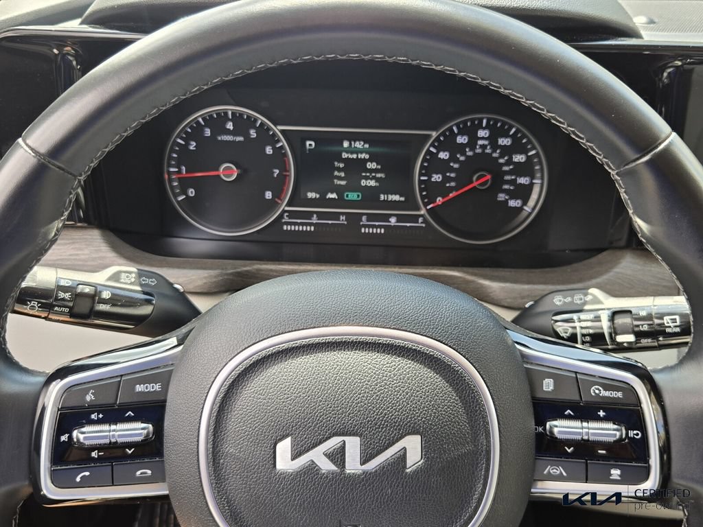Used 2022 Kia Sorento EX w/ Panoramic Sunroof Package FWD image 29
