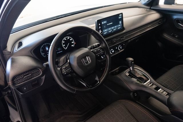 Used 2026 Honda HR-V Sport image 3