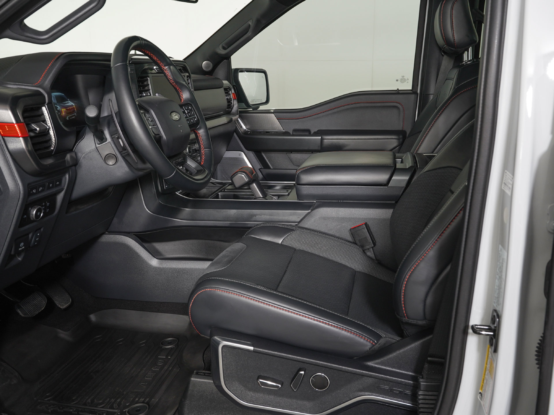 Used 2024 Ford F150 Raptor AWD/4WD image 14