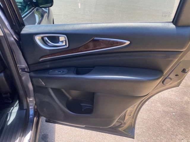 Used 2013 INFINITI JX35 AWD w/ Premium Pkg image 36