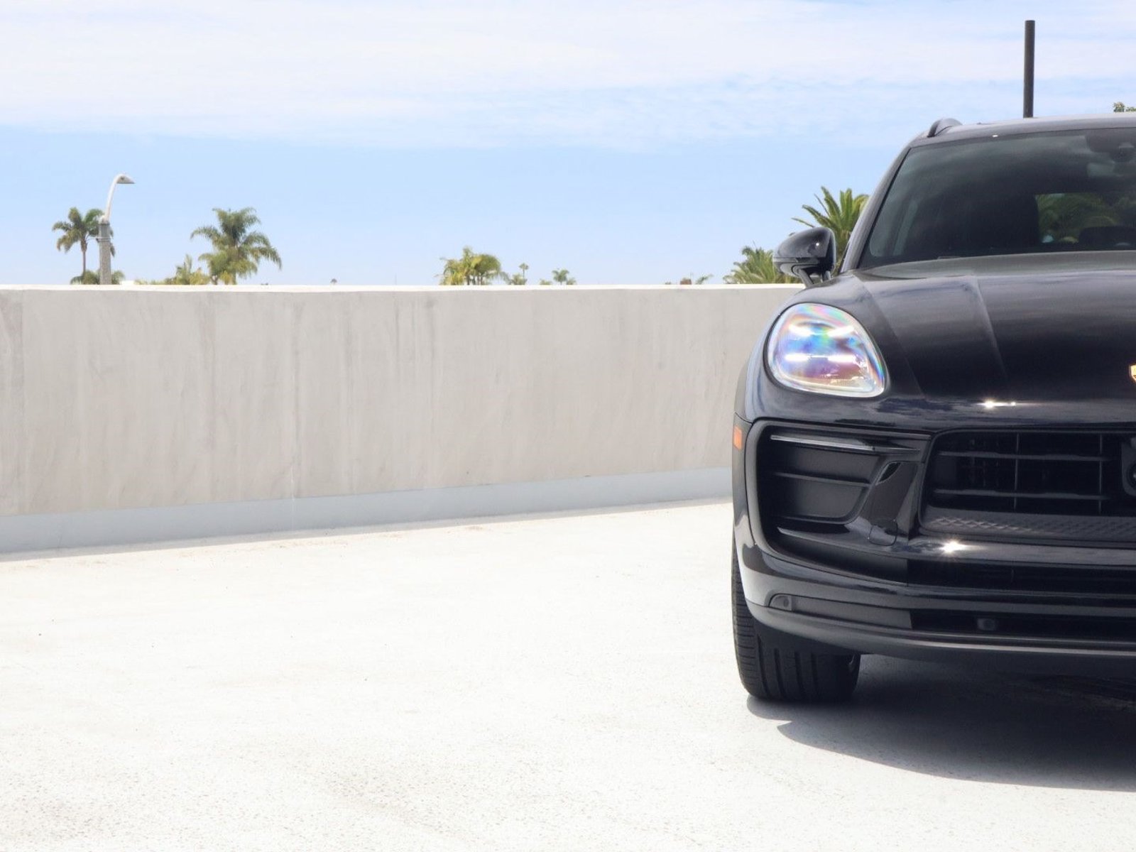 Certified 2026 Porsche Macan AWD/4WD image 12