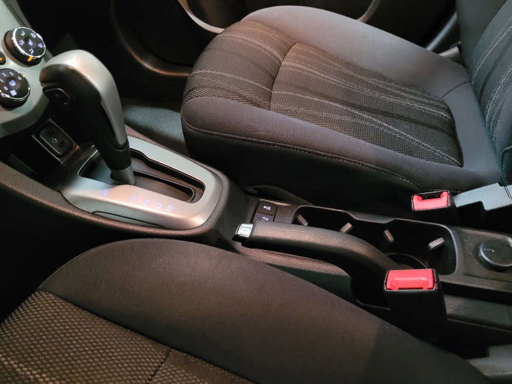 Used 2019 Chevrolet Sonic LT w/ Convenience Package FWD image 26