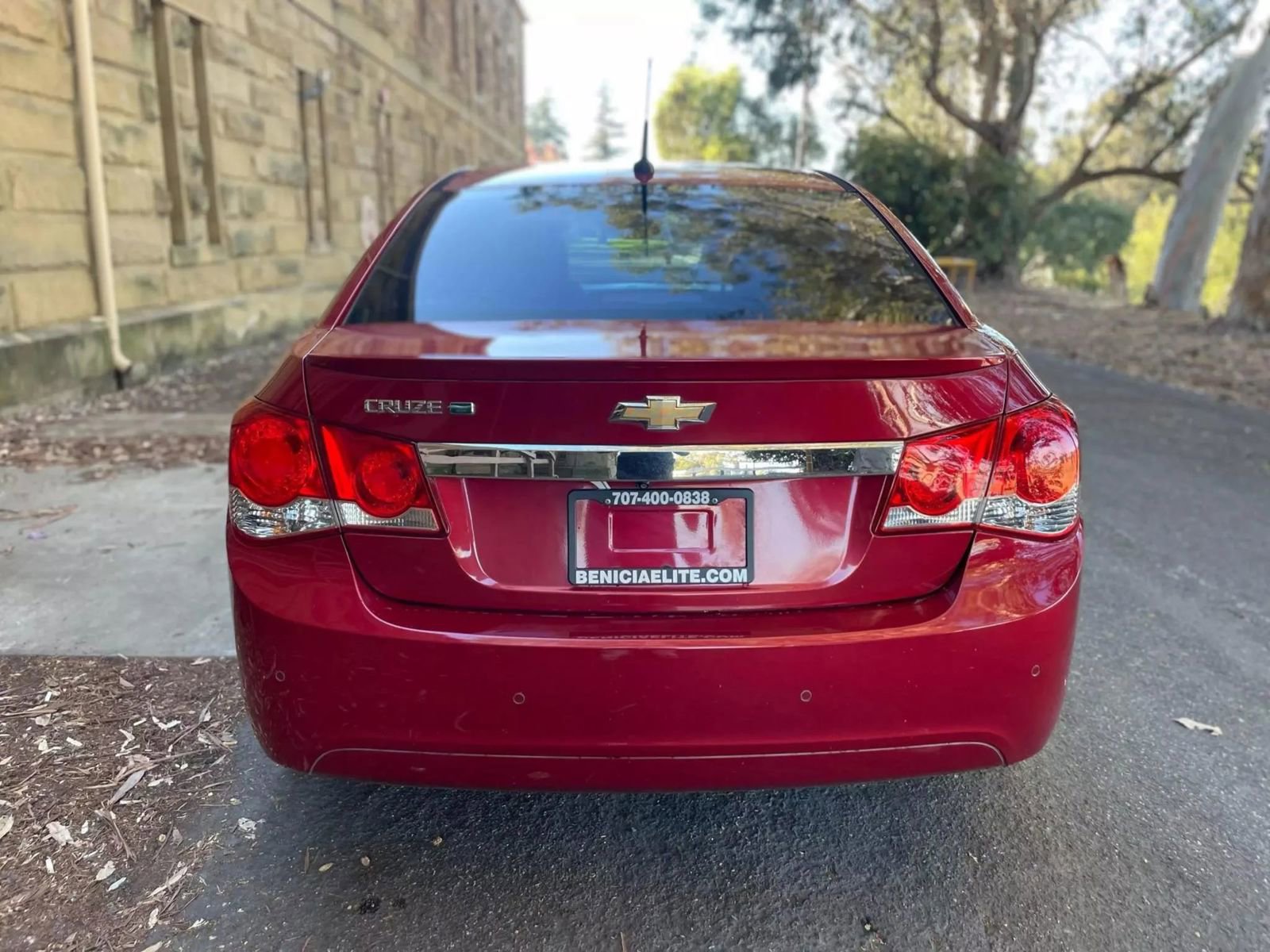 Used 2013 Chevrolet Cruze Eco w/ Enhanced Safety Package image 5