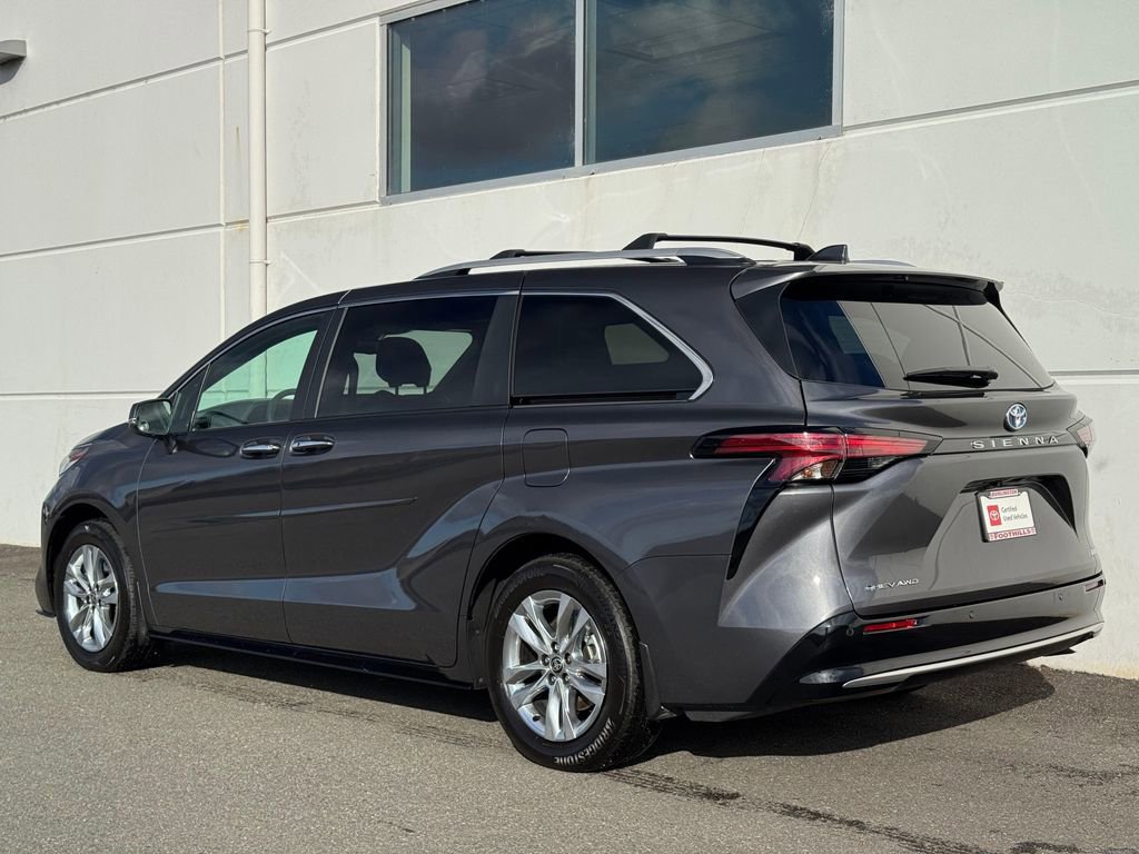 Certified 2025 Toyota Sienna Limited AWD/4WD image 5