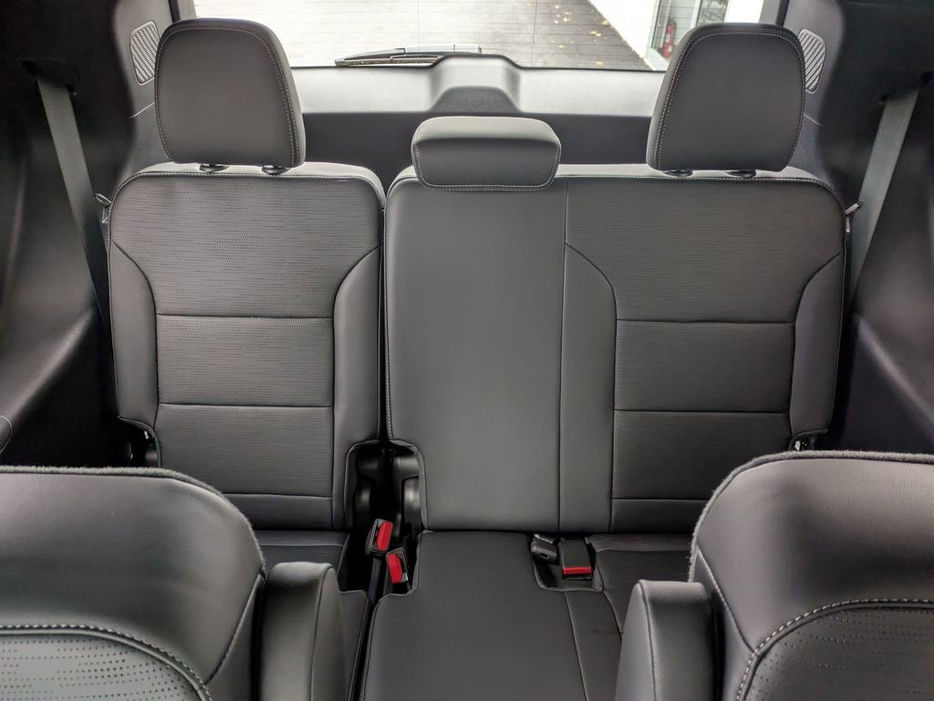 New 2026 Buick Enclave Sport Touring w/ Power Package image 9