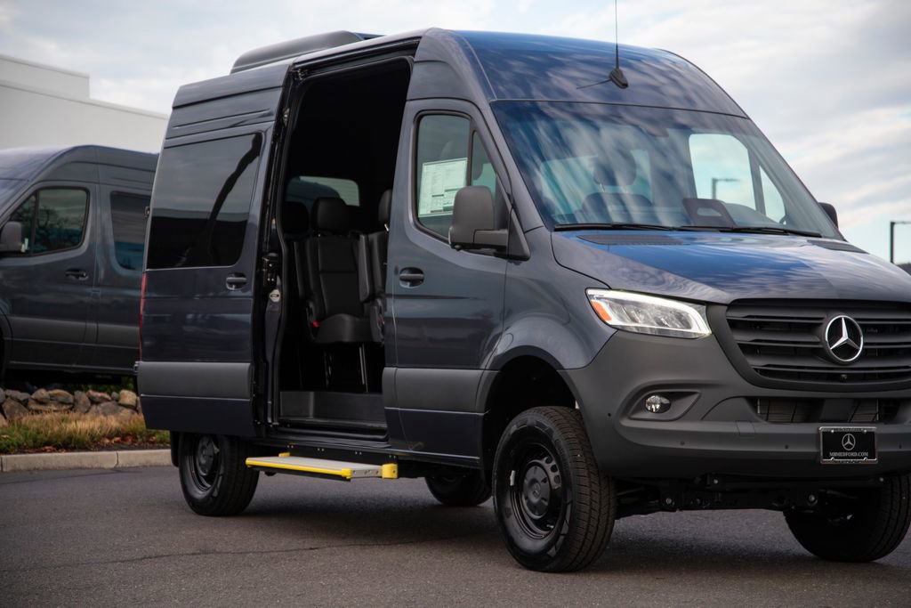 New 2025 Mercedes-Benz Sprinter 2500 image 6
