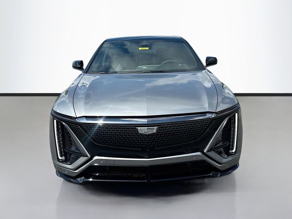 New 2026 Cadillac Lyriq V image 2