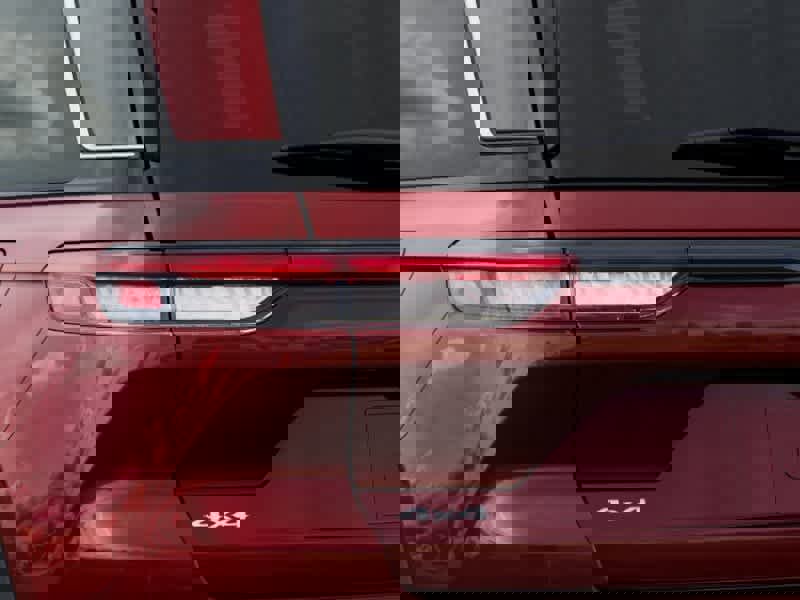 New 2025 Jeep Grand Cherokee Limited image 5