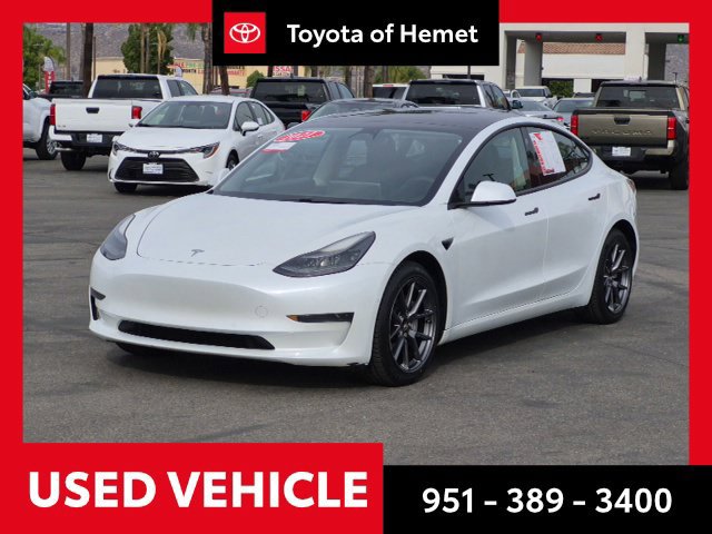Used 2021 Tesla Model 3 Standard Range Plus RWD image 1