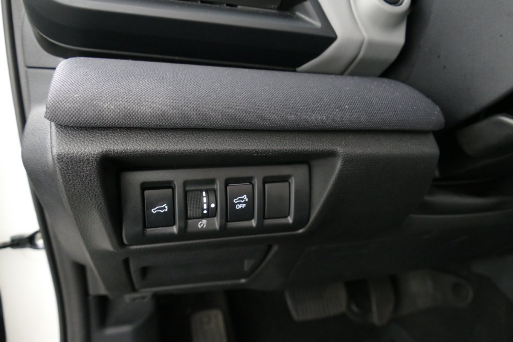 Used 2024 Subaru Outback Premium AWD/4WD image 12