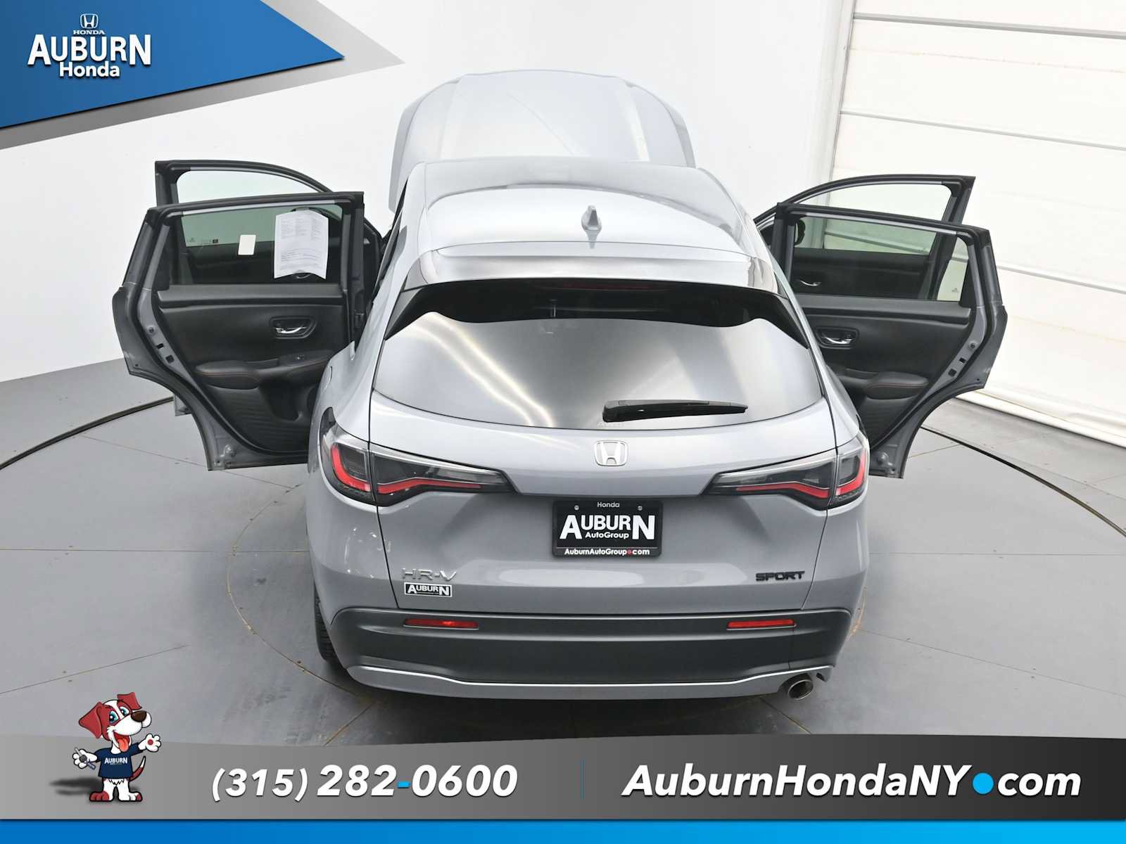 Used 2025 Honda HR-V Sport image 39