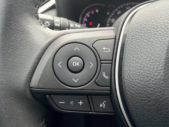 Used 2024 Toyota RAV4 XLE Premium FWD image 26