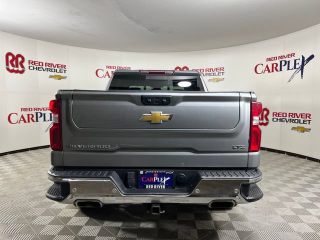 Used 2024 Chevrolet Silverado 1500 LTZ w/ LTZ Convenience Package II AWD/4WD image 6