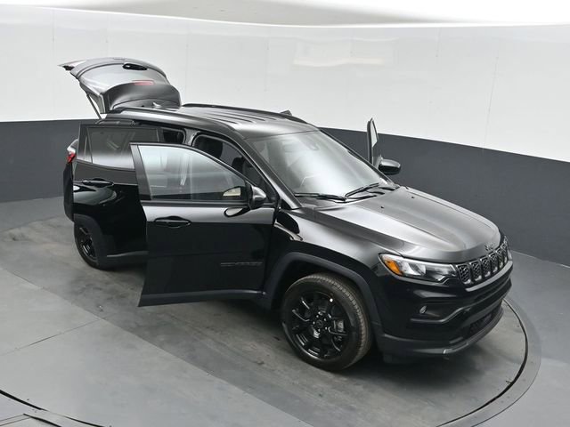 New 2026 Jeep Compass Latitude image 50