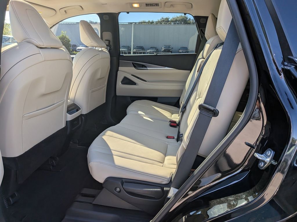 Used 2025 INFINITI QX60 Luxe image 14