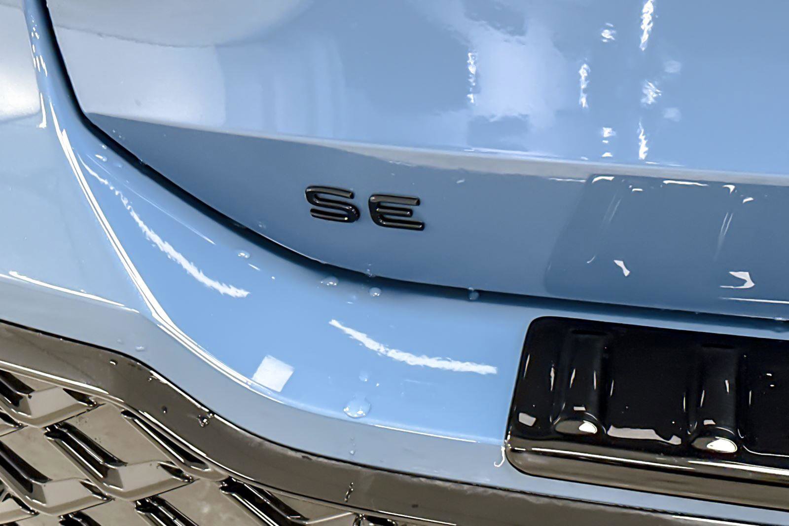 New 2026 Volkswagen Tiguan SE R-Line image 25