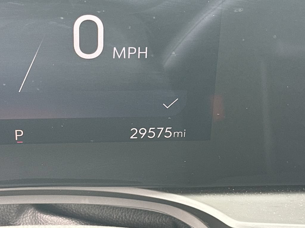 Used 2025 Buick Envista Sport Touring FWD image 27