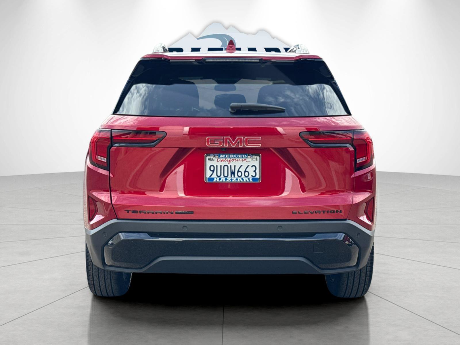Used 2026 GMC Terrain Elevation w/ Elevation Premium Package AWD/4WD image 4