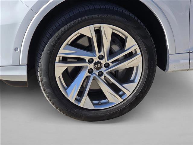 Used 2022 Audi Q7 3.0T Premium image 9