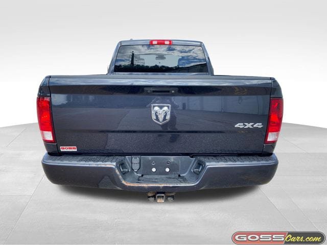 Used 2018 RAM 1500 Express AWD/4WD image 4
