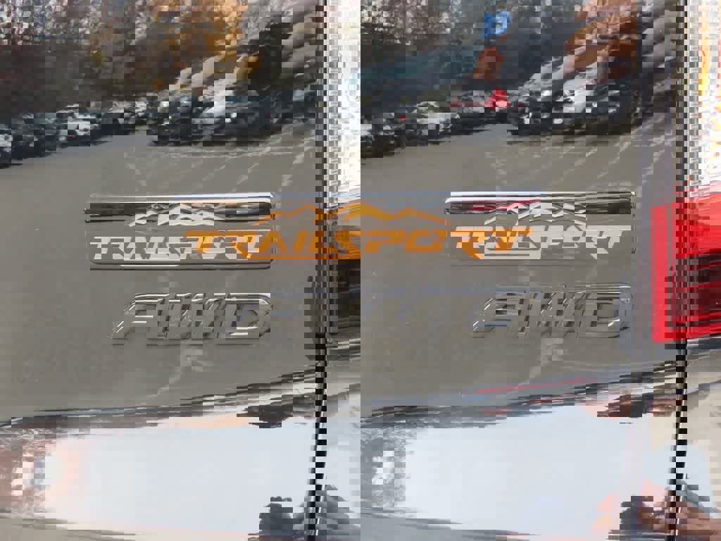 Certified 2022 Honda Passport TrailSport image 8