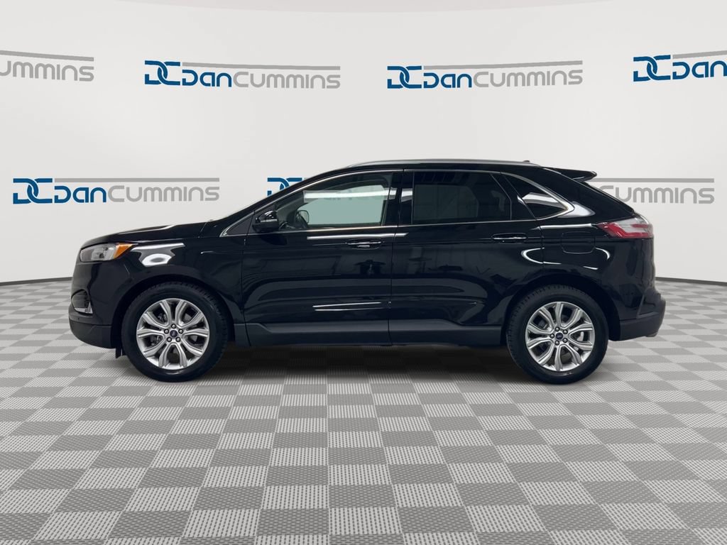 Used 2020 Ford Edge Titanium w/ Cargo Accessory Package FWD image 5