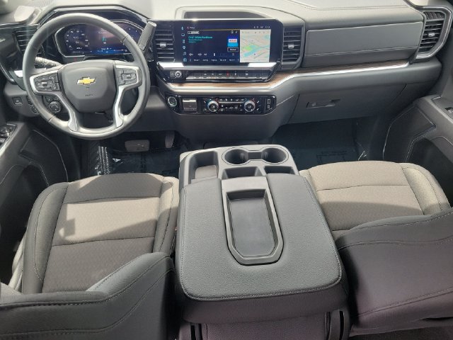 Used 2026 Chevrolet Silverado 1500 LT AWD/4WD image 18