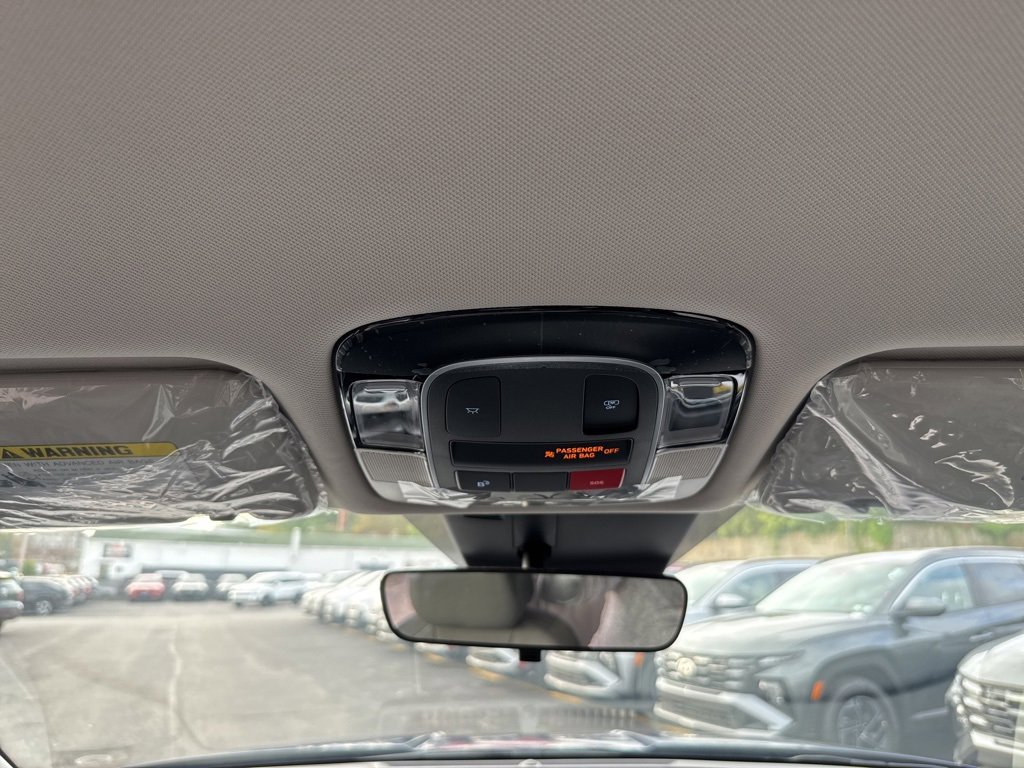 New 2026 Hyundai Tucson SE image 18