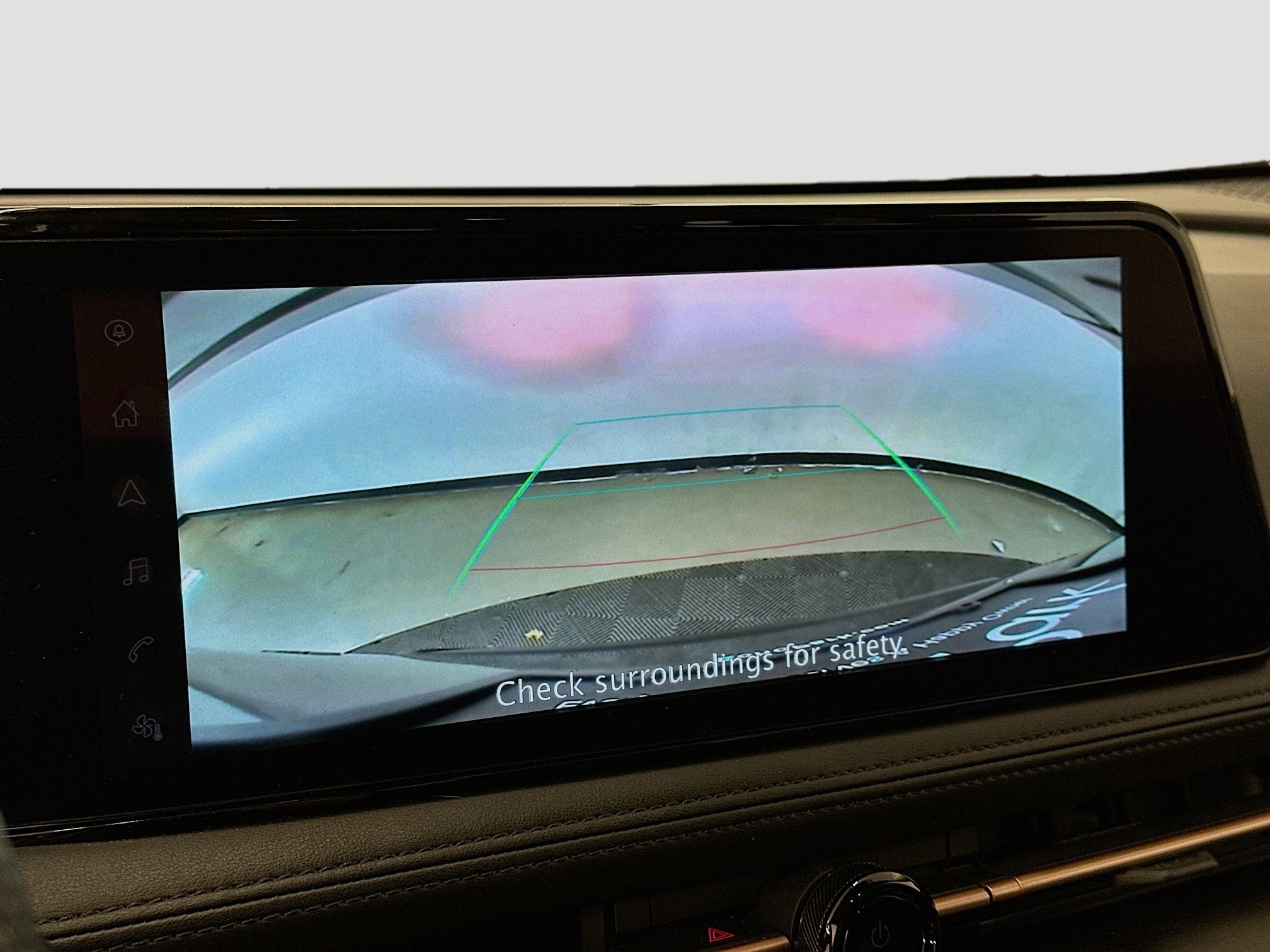 Used 2023 Nissan Ariya AWD image 23
