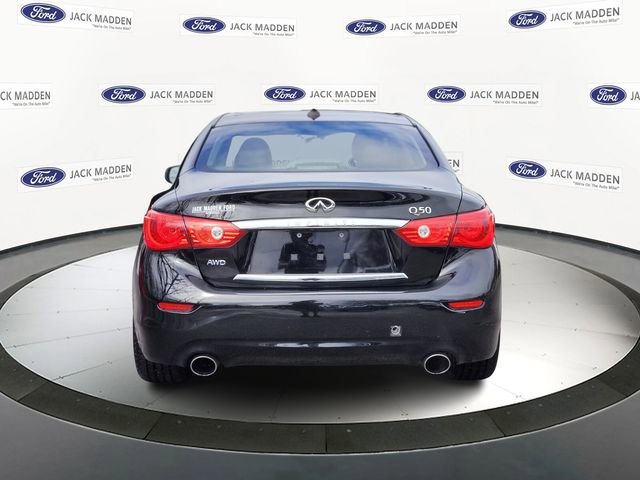 Used 2016 INFINITI Q50 3.0t Premium AWD/4WD image 4