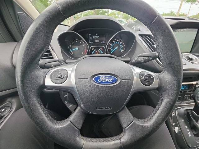 Used 2016 Ford Escape Titanium w/ Equipment Group 301A AWD/4WD image 17