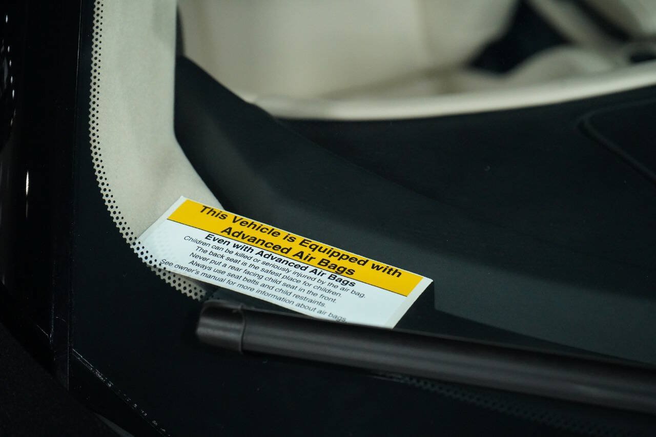 Used 2011 Lotus Evora S RWD image 21