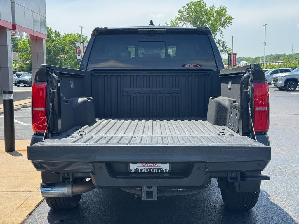 Certified 2024 Toyota Tacoma Limited w/ Limited Package (LT) AWD/4WD image 4